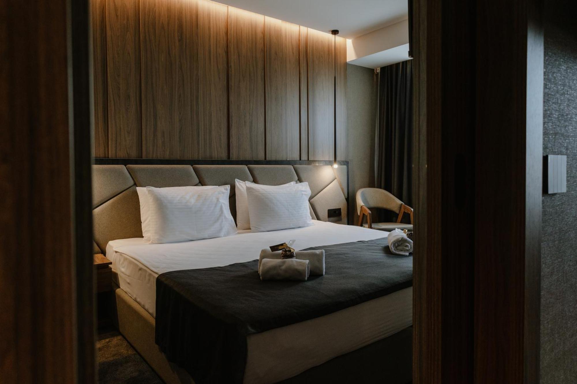 Lumiere Hotel Belgrad Exterior foto