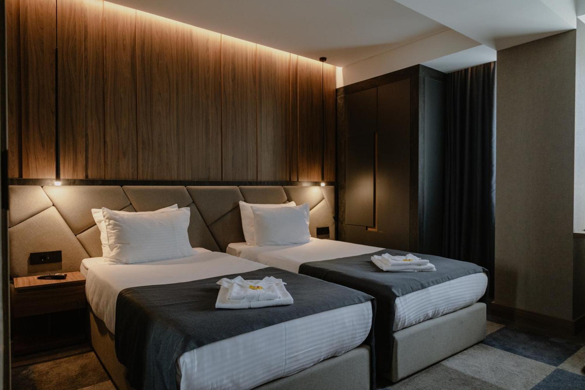 Lumiere Hotel Belgrad Exterior foto