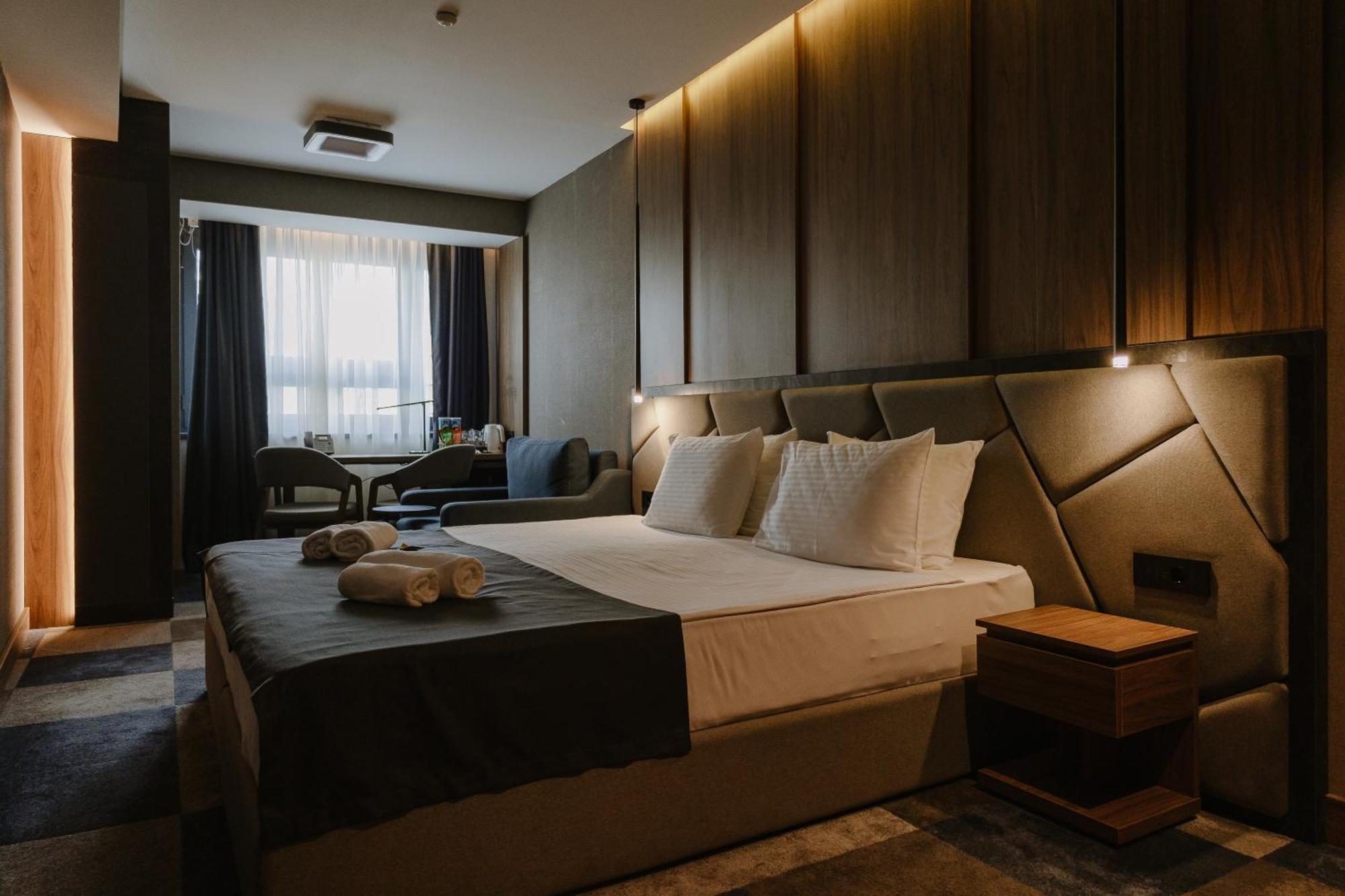 Lumiere Hotel Belgrad Zimmer foto
