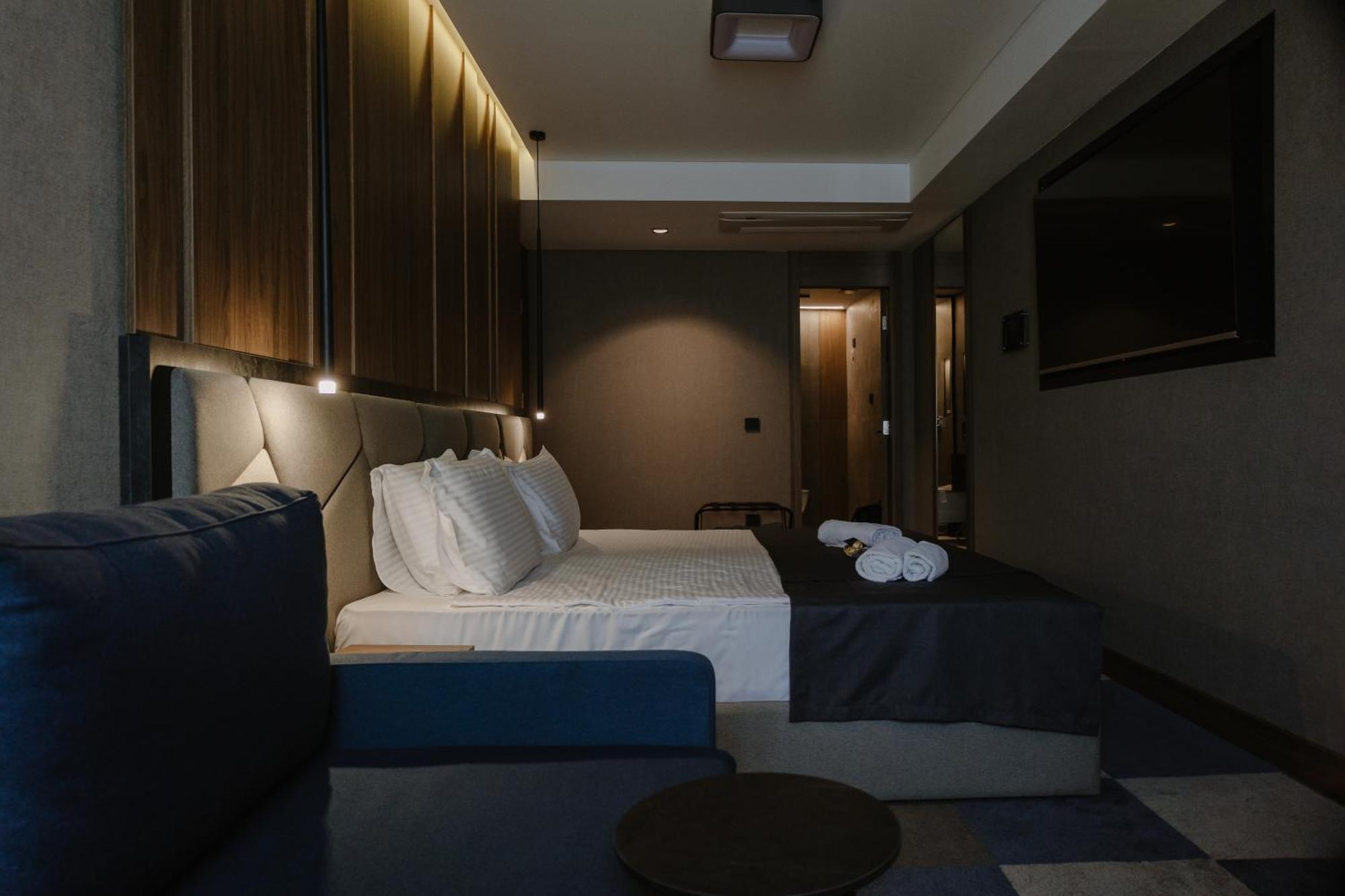Lumiere Hotel Belgrad Exterior foto