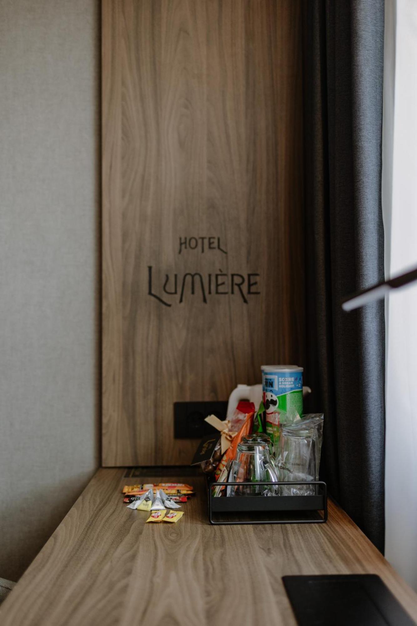 Lumiere Hotel Belgrad Exterior foto
